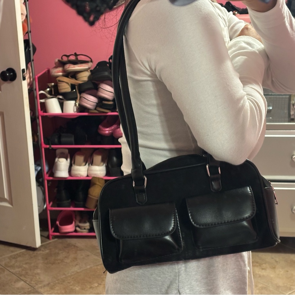Black Leather Shoulder Bag